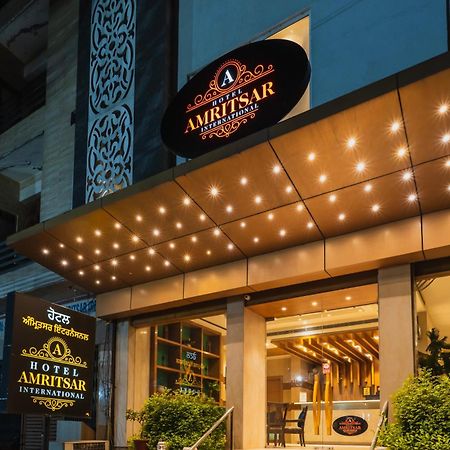 Hotel Amritsar International 2 Min Walk From Amritsar Bus Stand Bagian luar foto