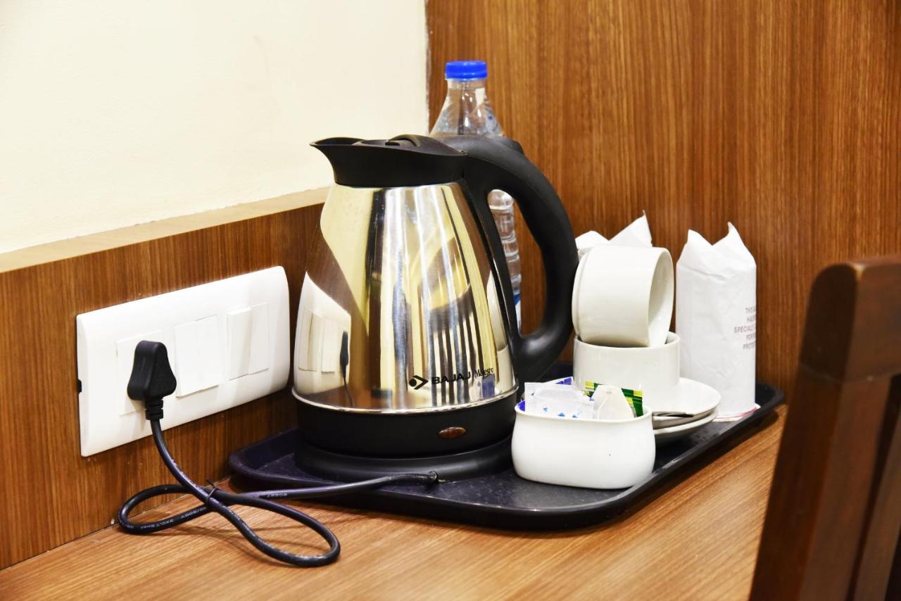 Hotel Amritsar International 2 Min Walk From Amritsar Bus Stand Bagian luar foto