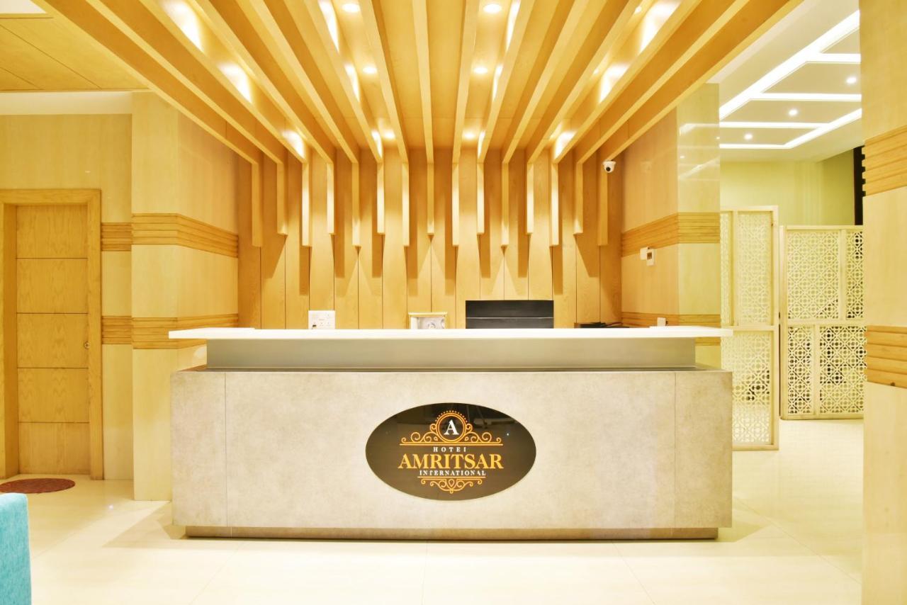 Hotel Amritsar International 2 Min Walk From Amritsar Bus Stand Bagian luar foto