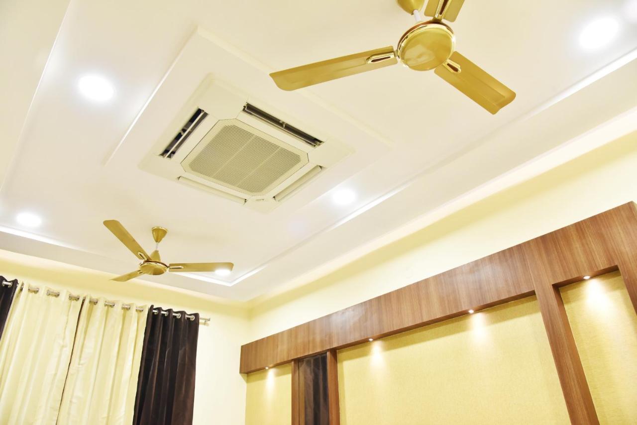 Hotel Amritsar International 2 Min Walk From Amritsar Bus Stand Bagian luar foto