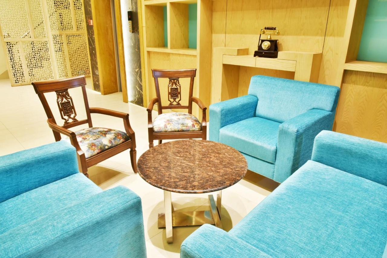 Hotel Amritsar International 2 Min Walk From Amritsar Bus Stand Bagian luar foto