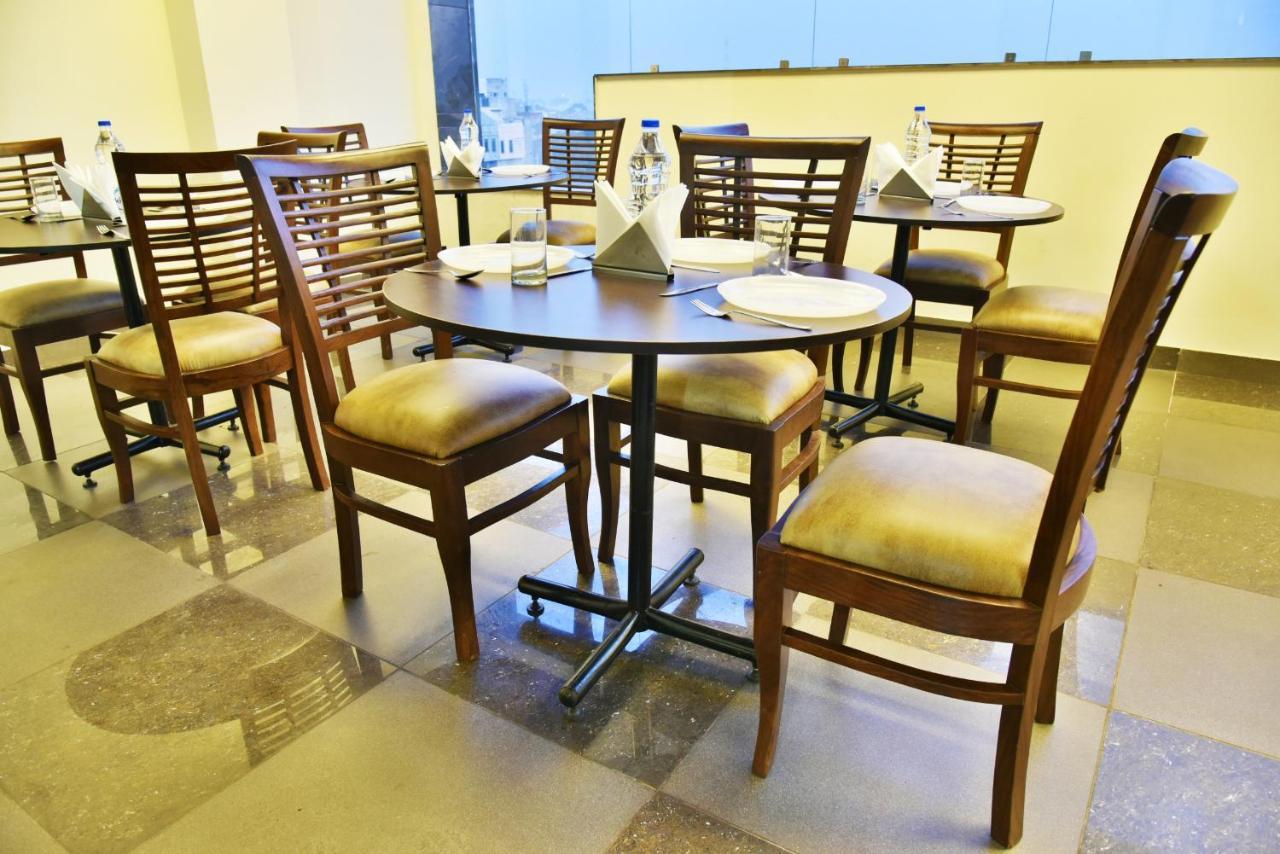 Hotel Amritsar International 2 Min Walk From Amritsar Bus Stand Bagian luar foto