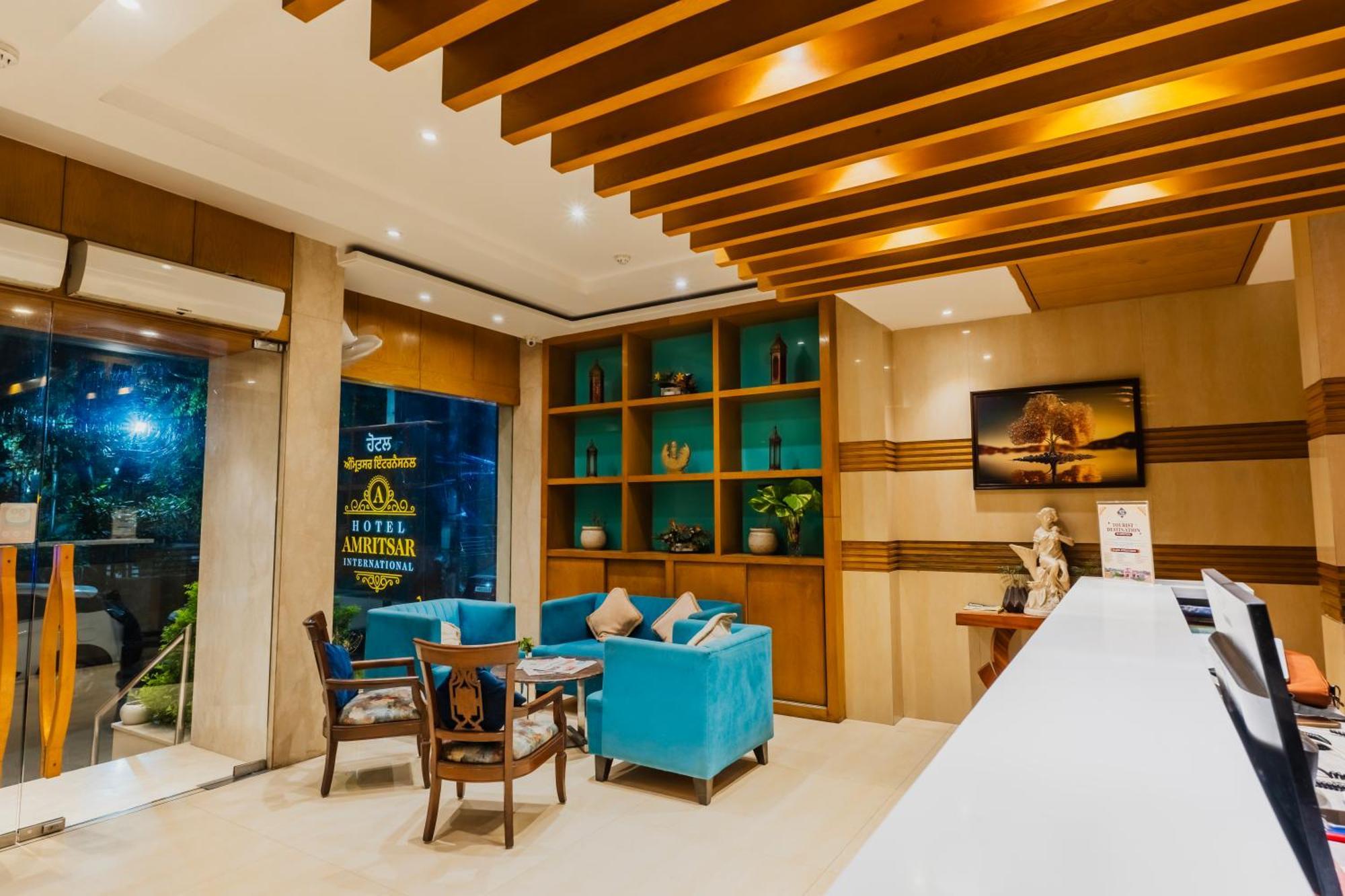 Hotel Amritsar International 2 Min Walk From Amritsar Bus Stand Bagian luar foto