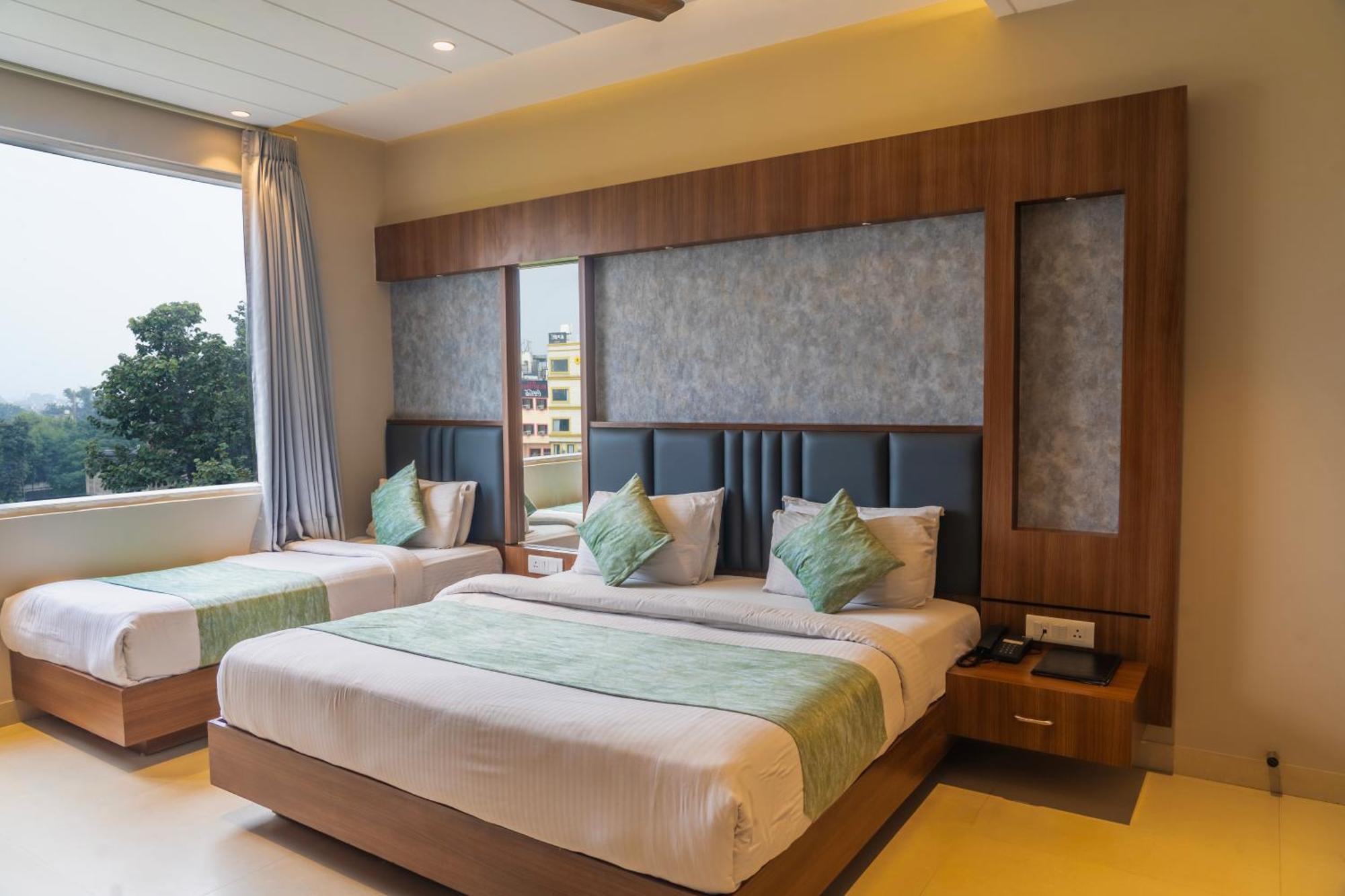 Hotel Amritsar International 2 Min Walk From Amritsar Bus Stand Bagian luar foto